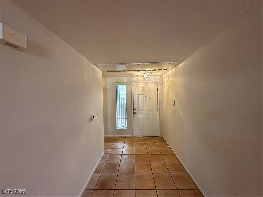 Las Vegas, NV 89144,353 AMBER PINE ST #106