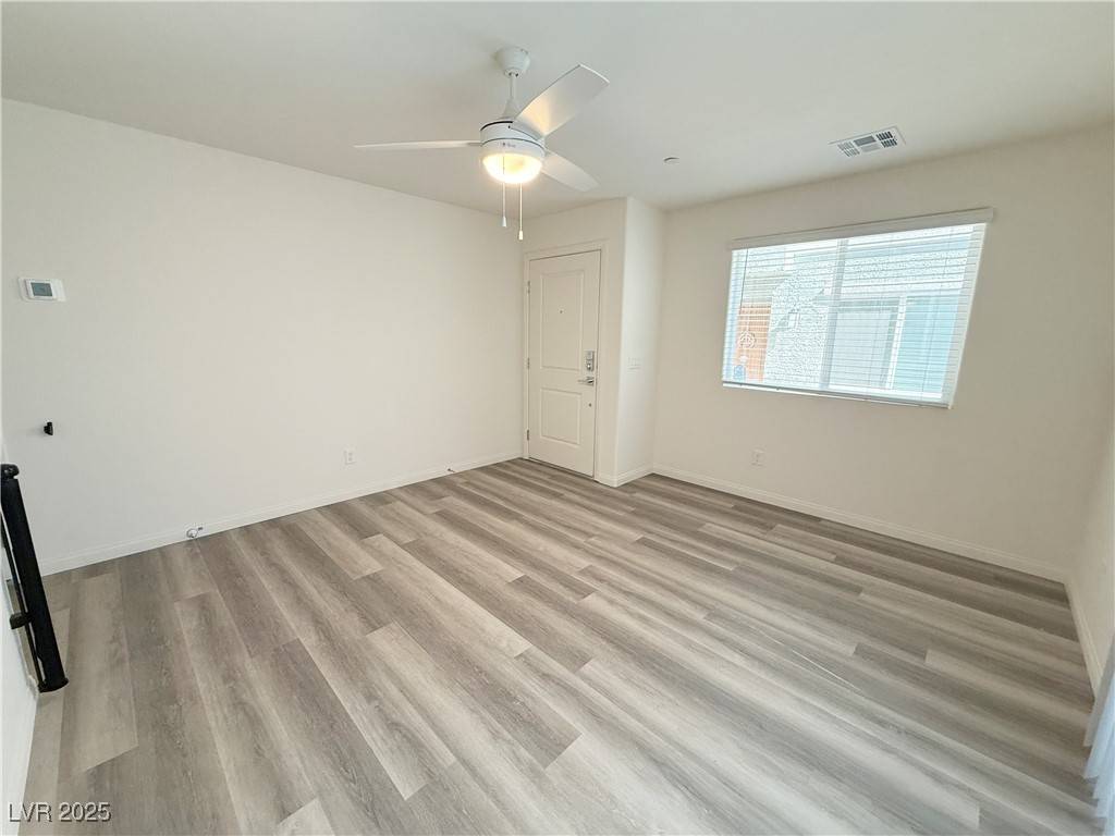 Las Vegas, NV 89148,6858 Truffle Gray ST