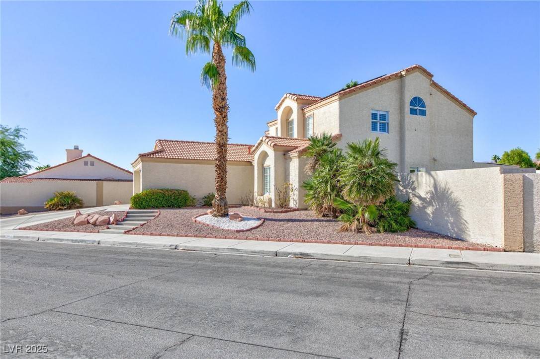 Las Vegas, NV 89117,9809 Great Bend DR