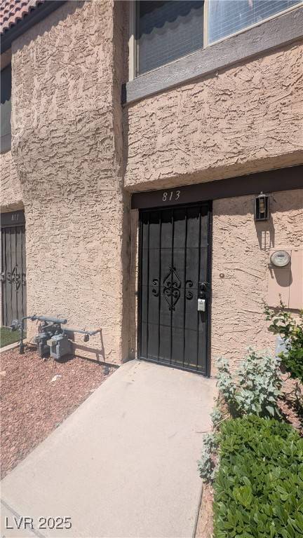 Las Vegas, NV 89107,813 Pepperwood LN