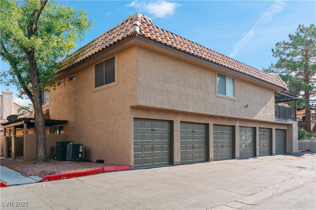 1859 Plum CT, Henderson, NV 89014