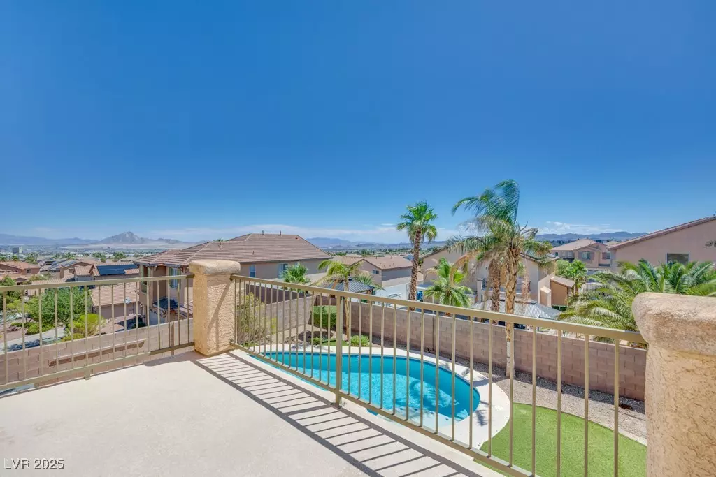Henderson, NV 89012,178 Thunder Plains WAY