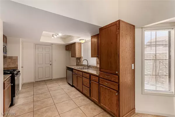 Las Vegas, NV 89121,3449 Lorilou LN #1