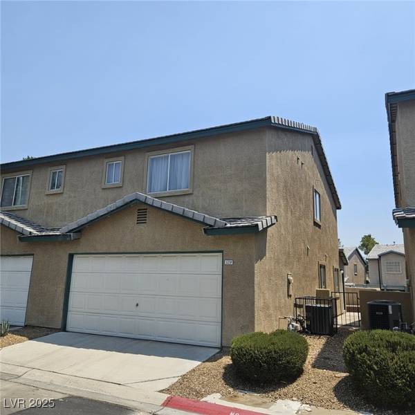 5218 Pat PL, Las Vegas, NV 89118