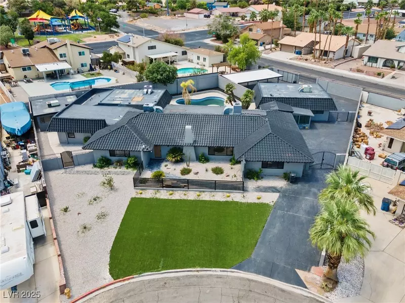 4501 Woodcrest RD, Las Vegas, NV 89121