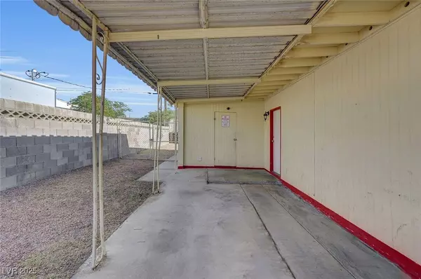 Las Vegas, NV 89169,1597 Capistrano AVE