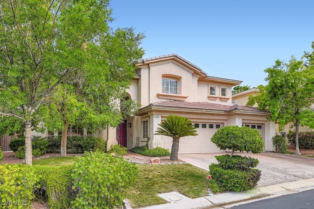 136 N Ring Dove DR, Las Vegas, NV 89144