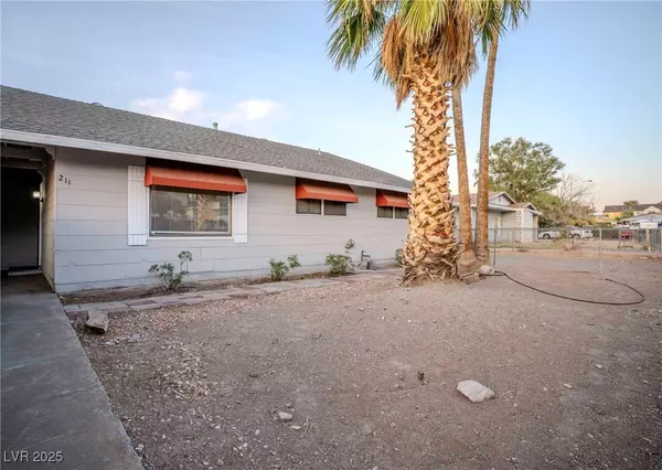 Henderson, NV 89015,211 Nebraska AVE