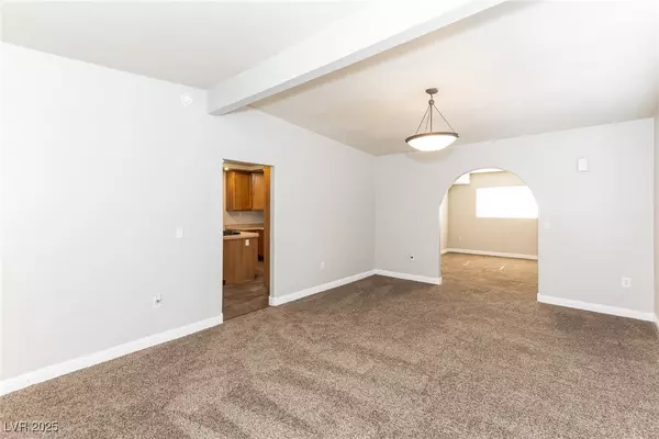 Las Vegas, NV 89169,1692 S Capistrano AVE
