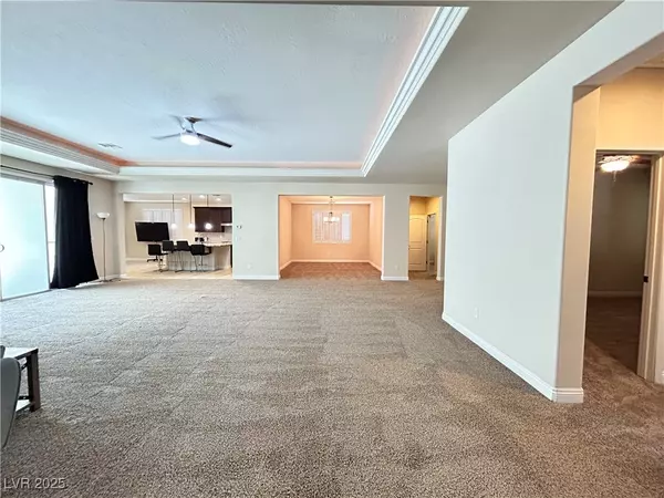 Las Vegas, NV 89113,8549 Alberta Falls AVE