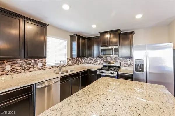 Las Vegas, NV 89122,6222 Portland Treaty AVE