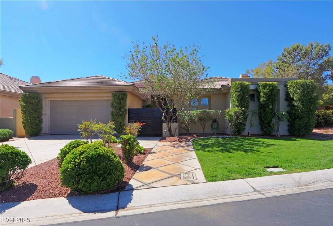 10013 Alegria DR, Las Vegas, NV 89144