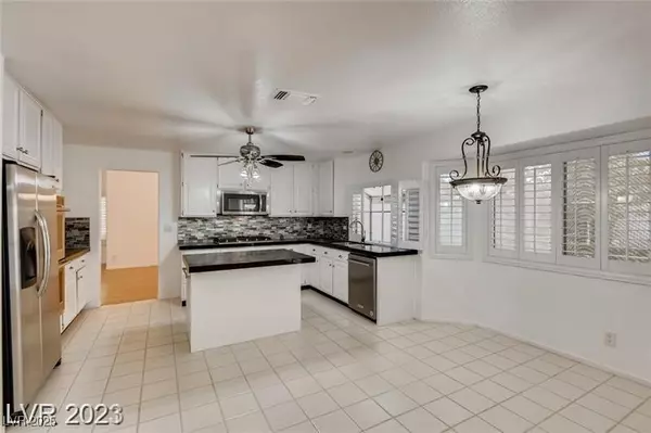 Henderson, NV 89074,2036 Shadow Brook WAY