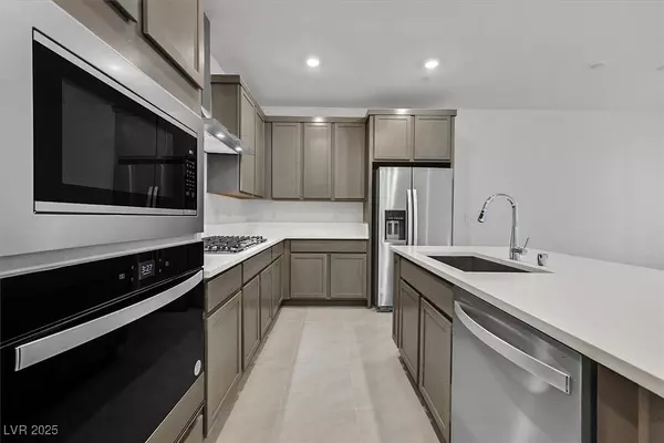 Las Vegas, NV 89138,11407 Ethereal Landing AVE