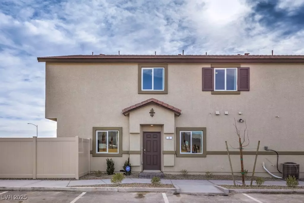 North Las Vegas, NV 89084,7975 Aurora Sky ST #613
