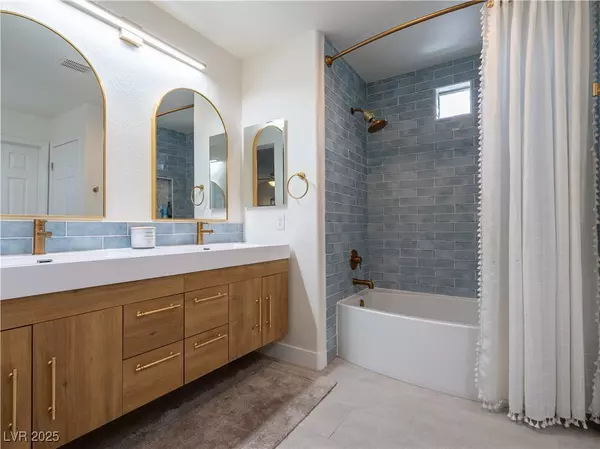 7864 Solid Horn CT, Las Vegas, NV 89149