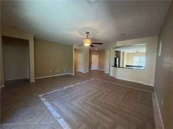 North Las Vegas, NV 89084,6737 Divers Loons ST