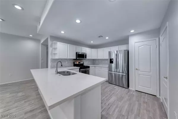 Henderson, NV 89074,2325 Windmill Pkwy #1314