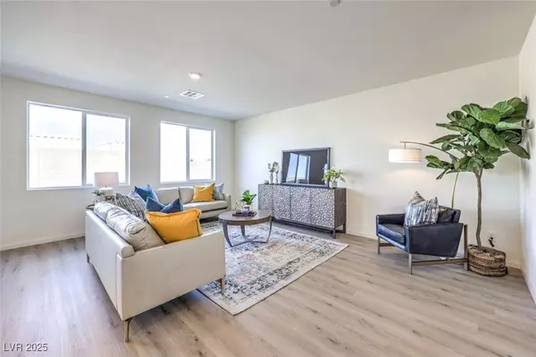 Henderson, NV 89011,1009 Gentle Swan ST #698