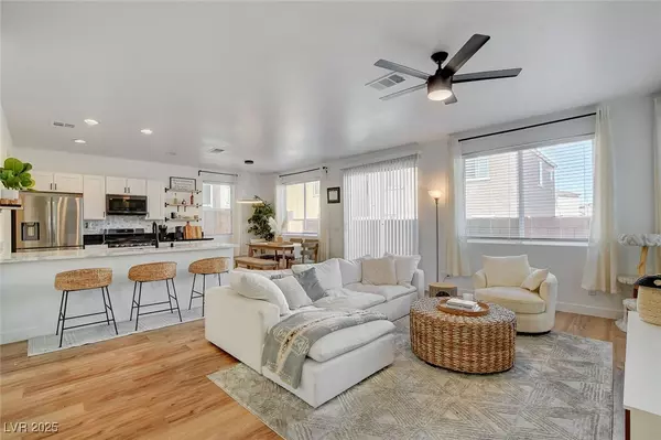 Las Vegas, NV 89122,5353 Harris Spring LN