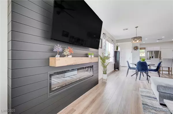 Henderson, NV 89044,2369 Peaceful Moon ST