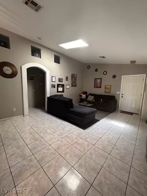 Las Vegas, NV 89106,2045 Rose Coral AVE