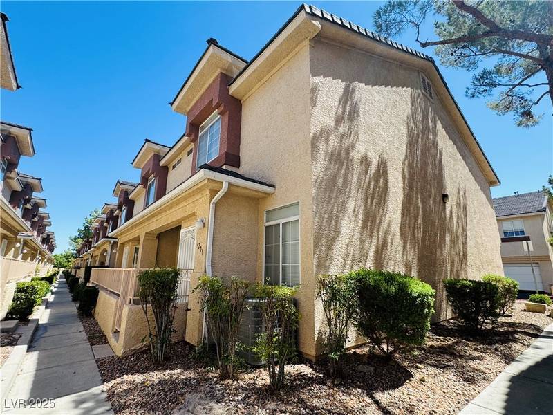 1201 Dusty Creek ST, Las Vegas, NV 89128