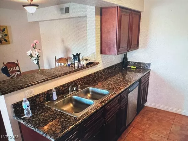 Las Vegas, NV 89147,8101 W Flamingo RD #2097
