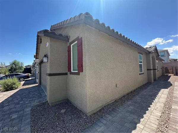Las Vegas, NV 89139,9549 Granville Bridge ST