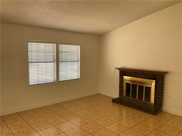 Las Vegas, NV 89147,4417 Newhaven DR