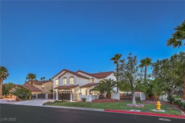 Las Vegas, NV 89129,8909 Mount Hood CT