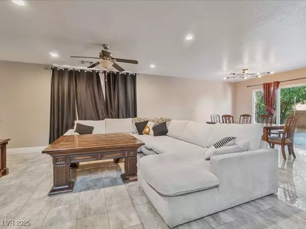 Las Vegas, NV 89156,6012 Riflecrest AVE