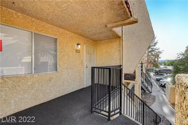Boulder City, NV 89005,1303 Darlene WAY #405B