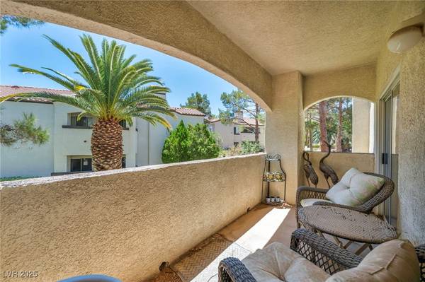 Henderson, NV 89074,2975 Bluegrass LN #1421