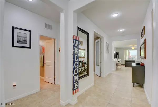 Las Vegas, NV 89113,7158 Manolo ST