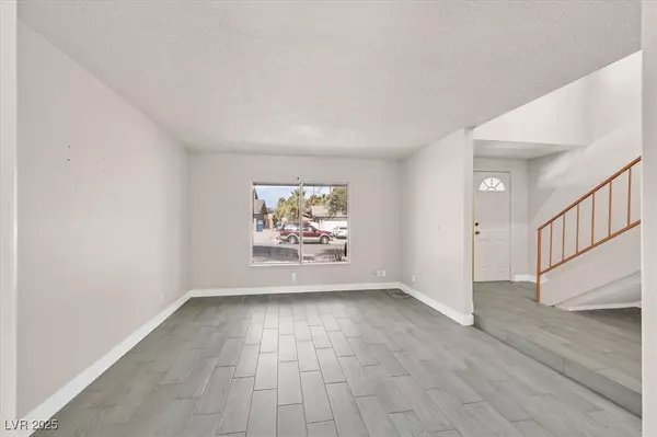 Las Vegas, NV 89120,5445 El Roble CT