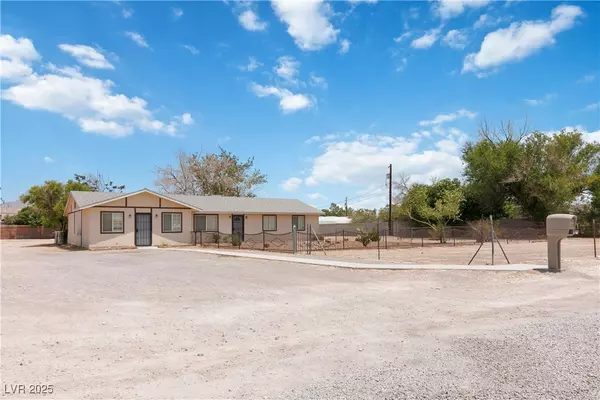 Las Vegas, NV 89130,6540 W Hammer LN