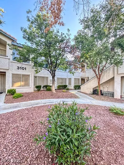 Las Vegas, NV 89120,3101 Casey DR #204