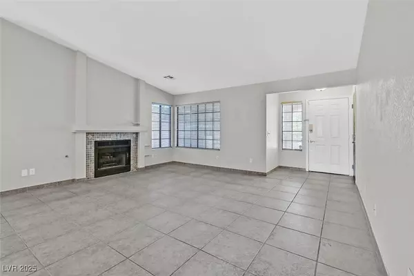 Las Vegas, NV 89119,7098 Rusty Nail WAY