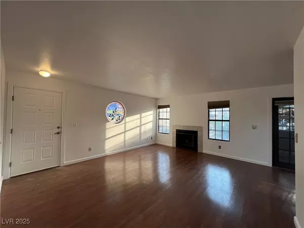 Las Vegas, NV 89119,5070 Jeffreys ST #101
