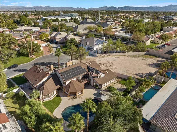 Las Vegas, NV 89121,3969 Royal Viking WAY