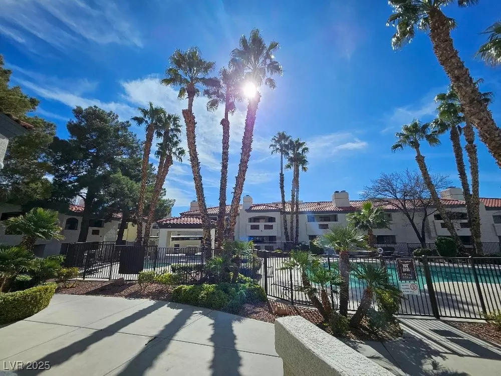 Las Vegas, NV 89117,8455 W Sahara AVE #226