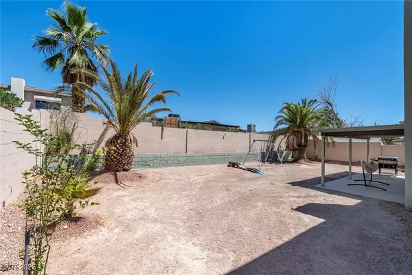 Las Vegas, NV 89147,7094 Fenway AVE