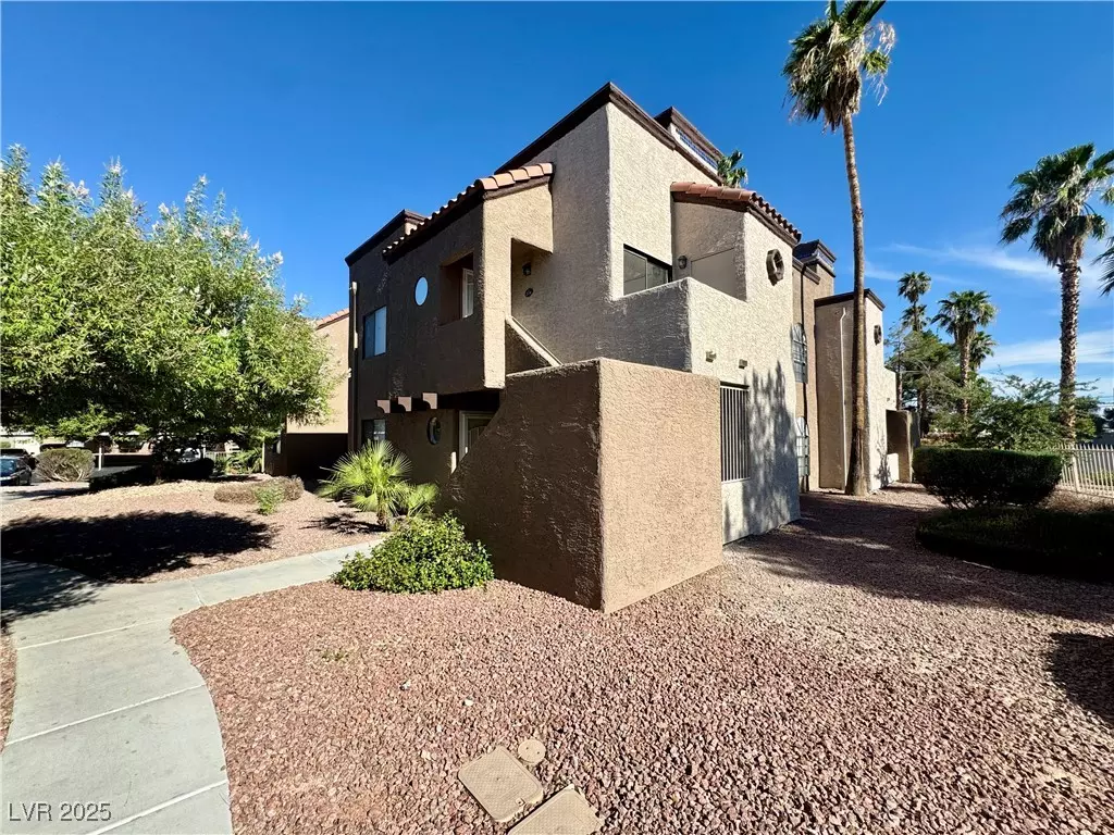 Las Vegas, NV 89142,2964 Juniper Hills BLVD #104