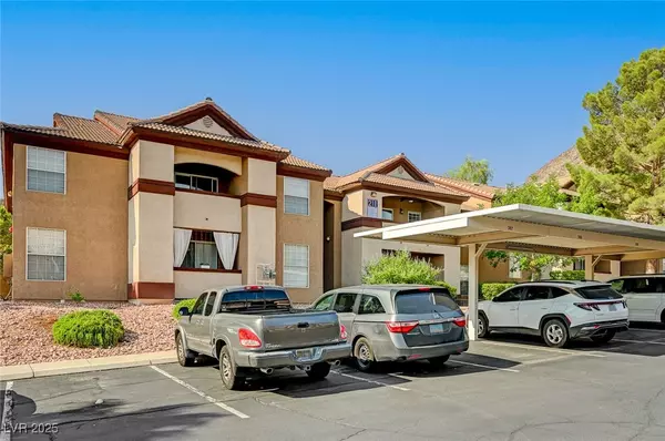 Henderson, NV 89012,231 W Horizon Ridge Pkwy #2117