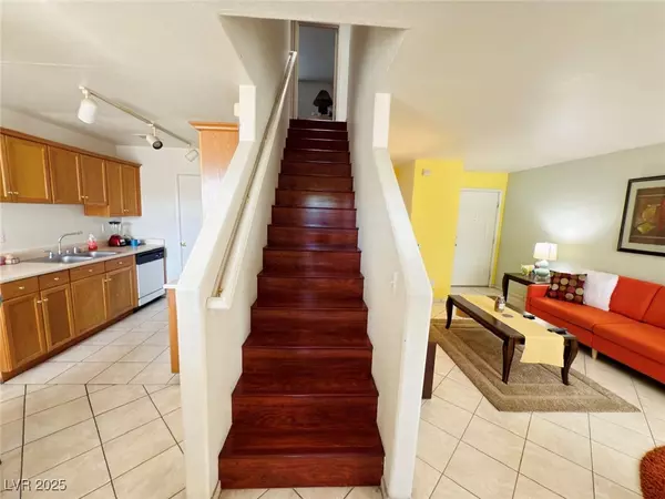 Las Vegas, NV 89142,5330 E Charleston BLVD #113