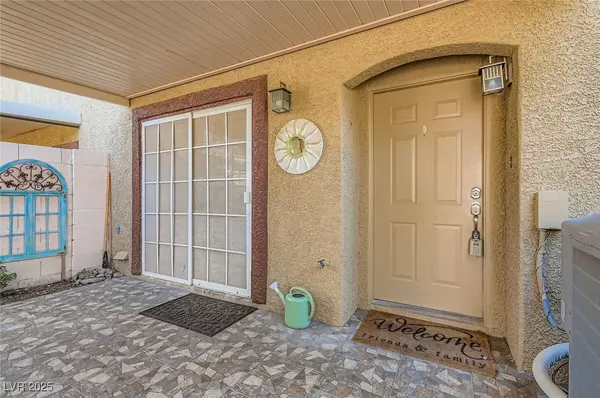 Henderson, NV 89015,682 Harbor Mist AVE