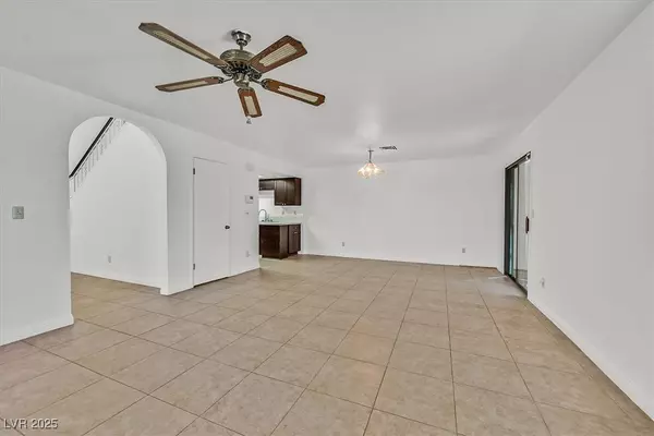 Las Vegas, NV 89103,3935 Tirana WAY