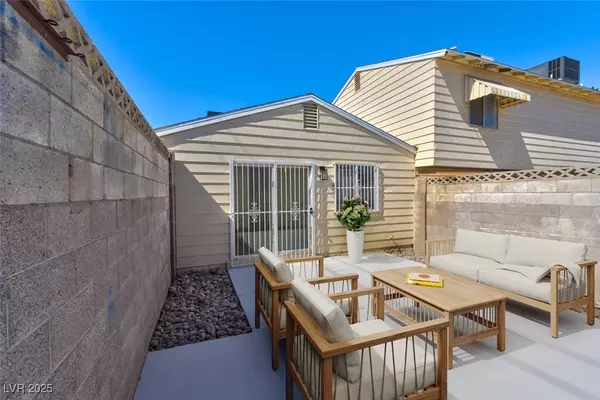 Las Vegas, NV 89120,5078 Mountain Vista ST