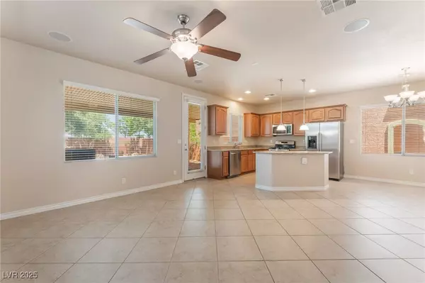 Las Vegas, NV 89166,10540 Nantucket Ridge AVE